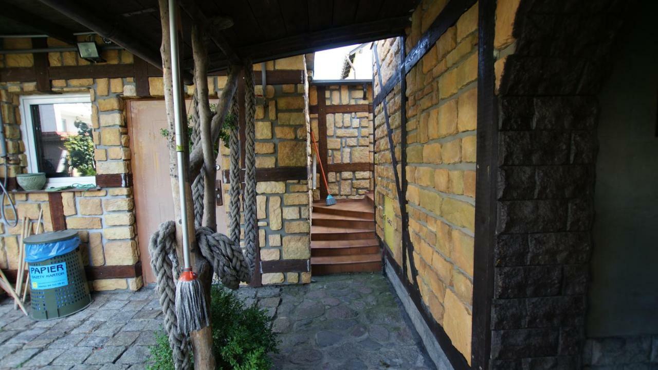 Willa U Damiana - Pokoje Noclegi Nad Morzem Mielno  Esterno foto